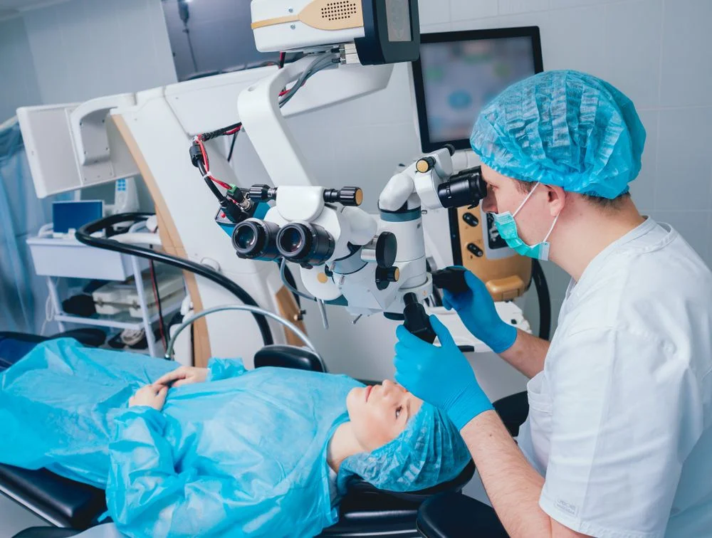 Cataract Surgery With Highly Advanced PHACO Machine